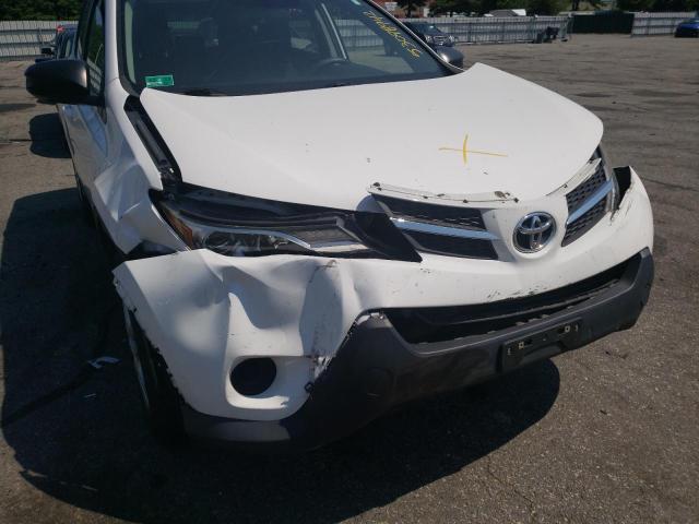 Photo 9 from auction – 2015 TOYOTA RAV4 LE with VIN 2T3BFREV1FW356994