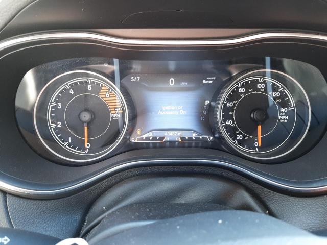 Photo 8 from auction – 2019 JEEP CHEROKEE L with VIN 1C4PJMDN2KD343784