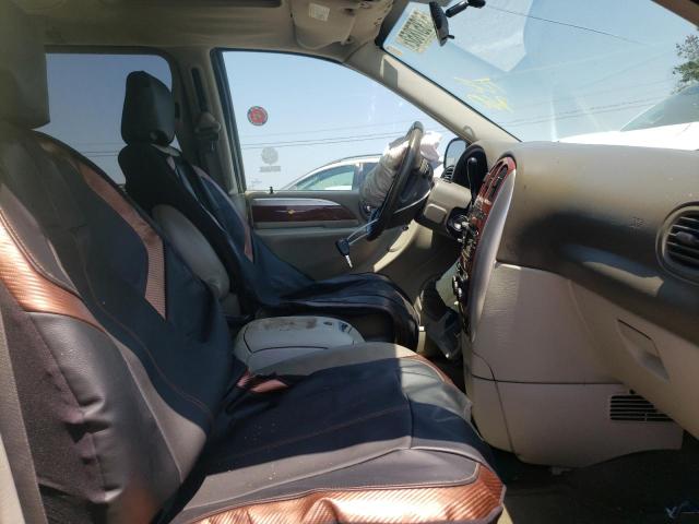Photo 5 from auction – 2007 CHRYSLER TOWN & COU with VIN 2A4GP54L67R151379