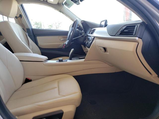 Photo 5 from auction – 2017 BMW 320 I with VIN WBA8E1G32HNU17769