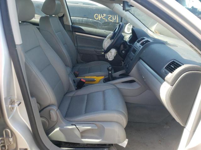 Photo 5 from auction – 2005 VOLKSWAGEN NEW JETTA with VIN 3VWRT71K05M643649