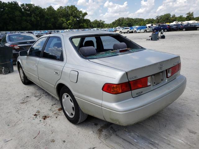 Photo 3 from auction – 2000 TOYOTA CAMRY CE with VIN 4T1BG22K7YU624070