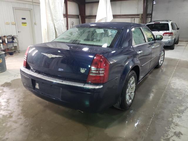 Photo 4 from auction – 2005 CHRYSLER 300C with VIN 2C3JA63H85H133974