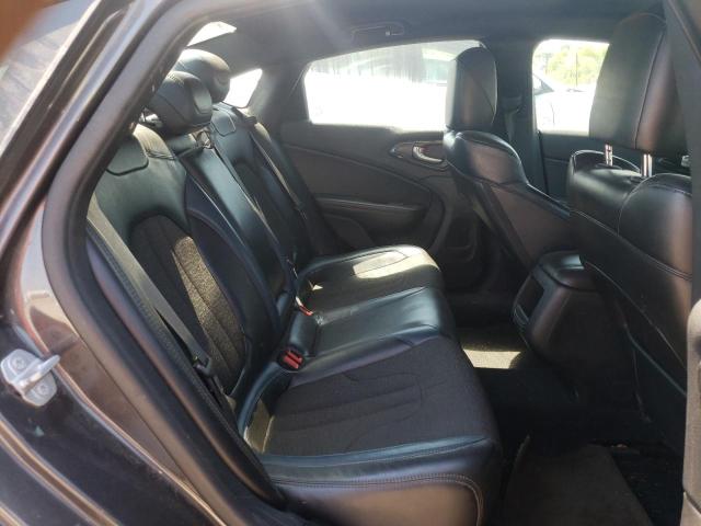 Photo 6 from auction – 2015 CHRYSLER 200 S with VIN 1C3CCCBB3FN641681