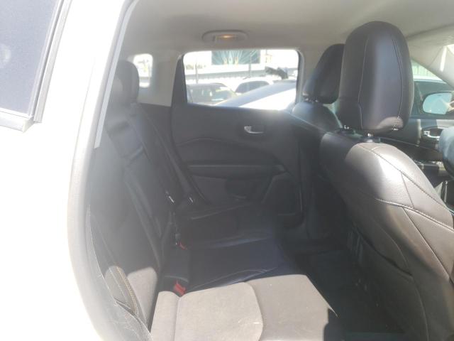 Photo 6 from auction – 2018 JEEP COMPASS LA with VIN 3C4NJDBB7JT262059