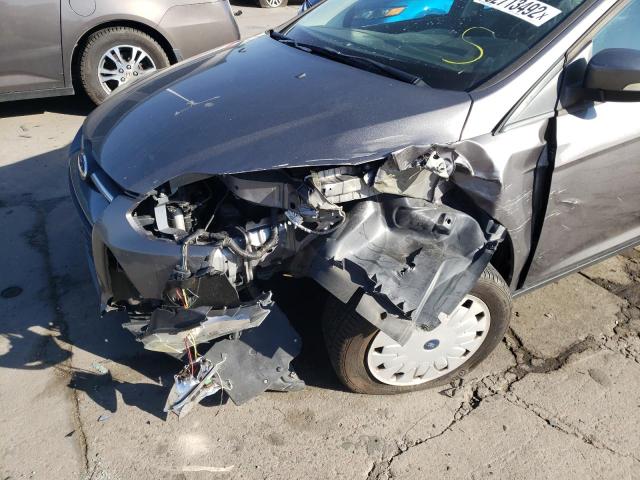 Photo 9 from auction – 2013 FORD FOCUS SE with VIN 1FADP3F26DL334678