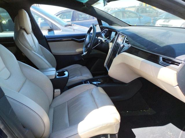 Photo 5 from auction – 2016 TESLA MODEL X with VIN 5YJXCBE42GF016404