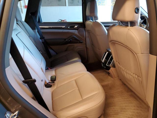Photo 6 from auction – 2014 PORSCHE CAYENNE S with VIN WP1AE2A29ELA50496