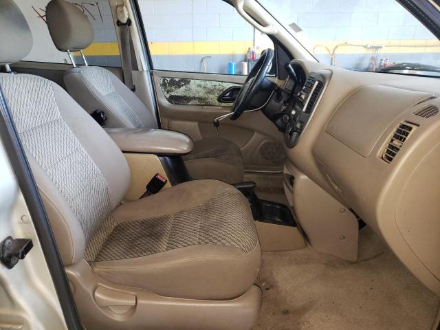 Photo 5 from auction – 2003 FORD ESCAPE XLT with VIN 1FMYU93183KA42016