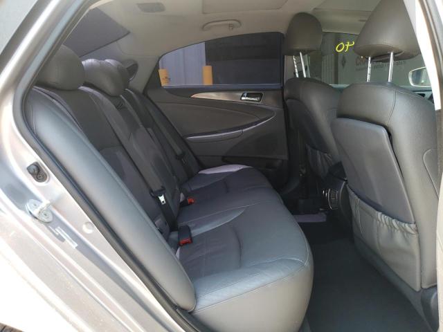 Photo 6 from auction – 2012 HYUNDAI SONATA HYB with VIN KMHEC4A49CA059211