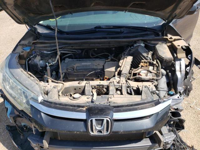 Photo 7 from auction – 2016 HONDA CR-V SE with VIN 2HKRM4H41GH626177