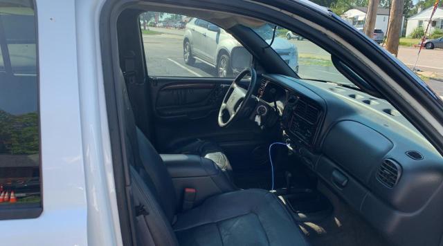 Photo 5 from auction – 2000 DODGE DURANGO with VIN 1B4HS28Z6YF301650