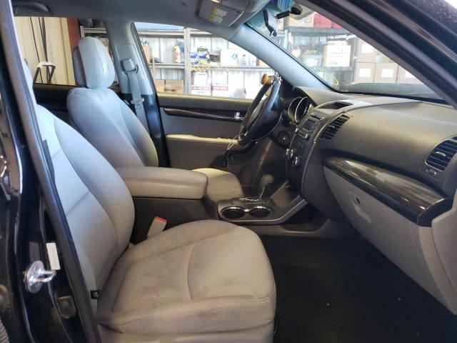Photo 5 from auction – 2013 KIA SORENTO LX with VIN 5XYKTDA25DG328005