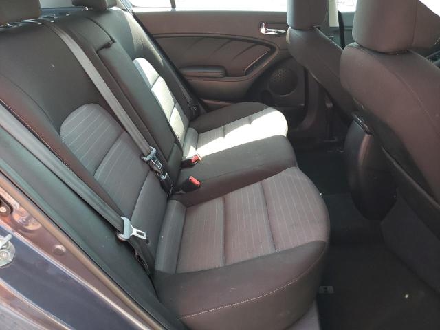 Photo 6 from auction – 2016 KIA FORTE EX with VIN KNAFX5A88G5627059