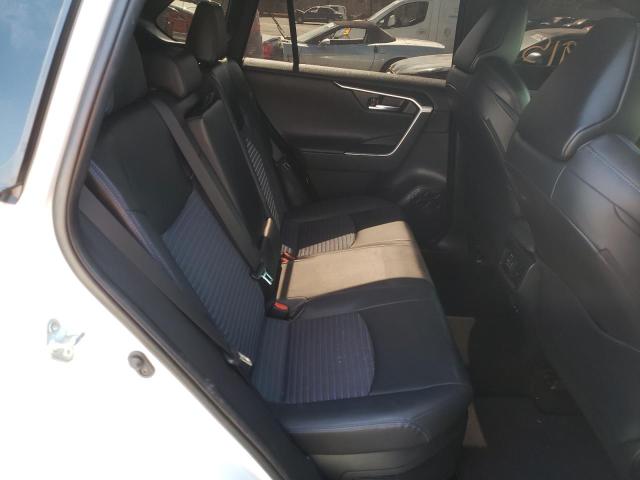 Photo 6 from auction – 2020 TOYOTA RAV4 XSE with VIN JTMEWRFV9LD531836