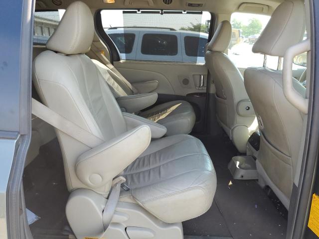 Photo 6 from auction – 2011 TOYOTA SIENNA XLE with VIN 5TDYK3DC1BS045192