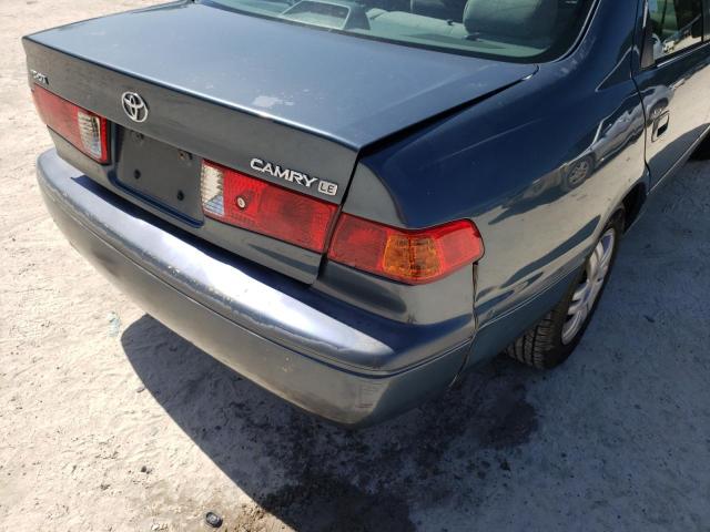 Photo 9 from auction – 2001 TOYOTA CAMRY CE with VIN 4T1BG22K91U820131