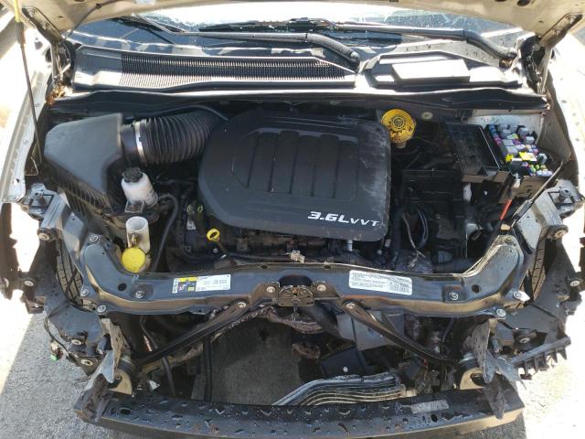 Photo 7 from auction – 2014 CHRYSLER TOWN & COU with VIN 2C4RC1BG8ER348401
