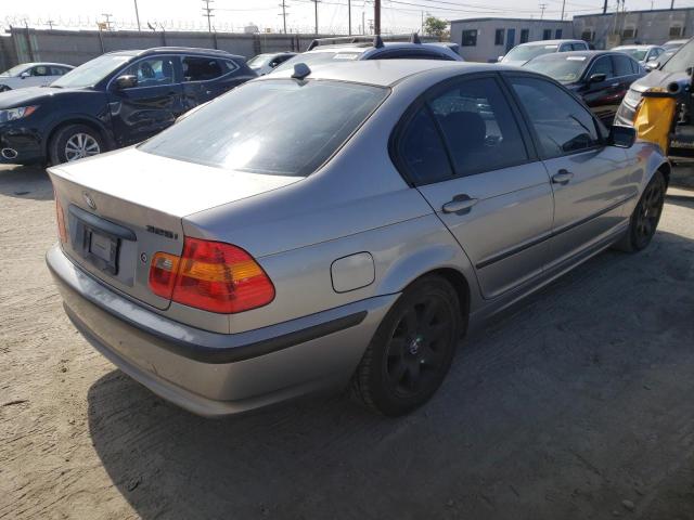 Photo 4 from auction – 2005 BMW 325 I with VIN WBAET37435NJ89371