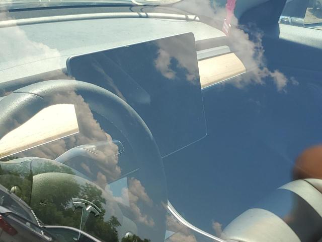Photo 8 from auction – 2019 TESLA MODEL 3 with VIN 5YJ3E1EA4KF428888