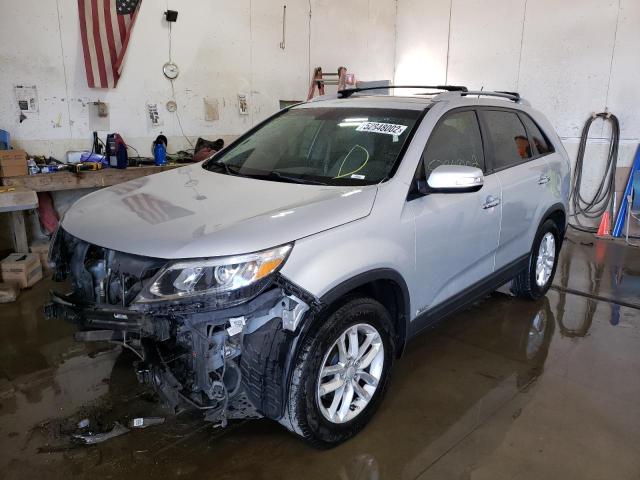Photo 2 from auction – 2014 KIA SORENTO LX with VIN 5XYKTCA60EG506479