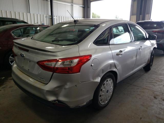 Photo 4 from auction – 2013 FORD FOCUS SE with VIN 1FADP3F22DL340249