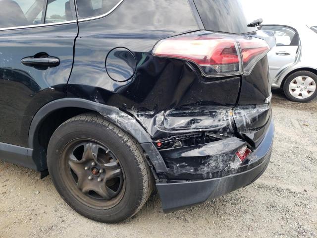 Photo 9 from auction – 2018 TOYOTA RAV4 LE with VIN 2T3BFREV5JW755142
