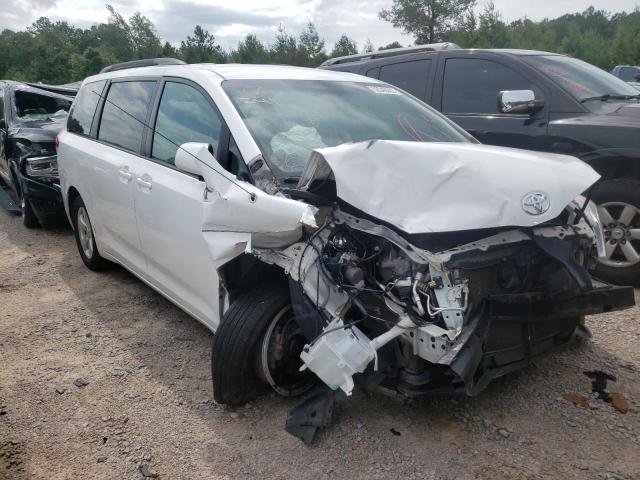 TOYOTA SIENNA LE 2013 with VIN 5TDKK3DC2DS380387 - Photo from auction