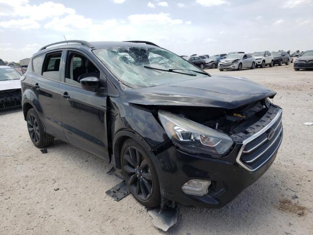FORD ESCAPE SE 2018 with VIN 1FMCU0GD2JUD58510 - Photo from auction