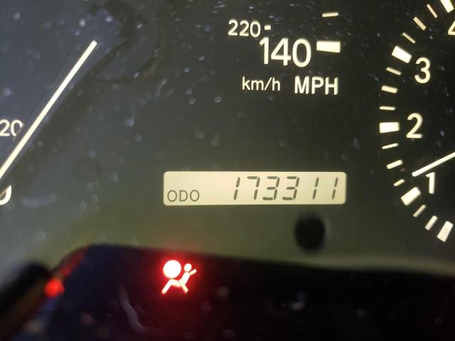 Photo 8 from auction – 2000 LEXUS RX 300 with VIN JT6GF10U1Y0048180