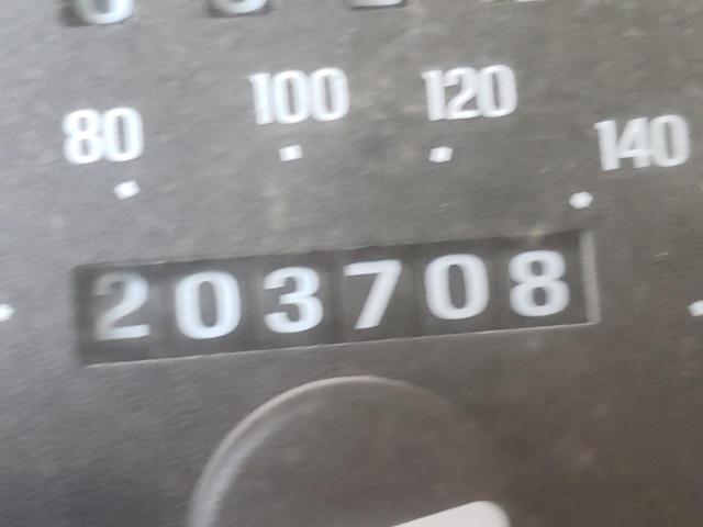 Photo 8 from auction – 2000 FORD EXPLORER with VIN 1FMZU62X3YUB15345