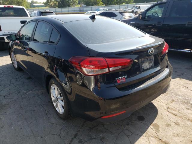 Photo 3 from auction – 2017 KIA FORTE LX with VIN 3KPFL4A72HE021519