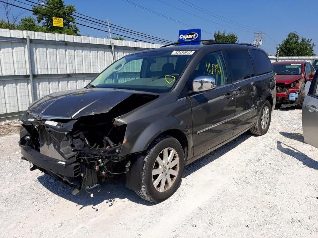 Photo 2 from auction – 2010 CHRYSLER TOWN & COU with VIN 2A4RR5DX1AR448332
