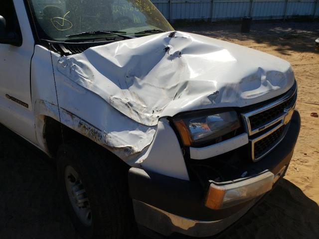 Photo 9 from auction – 2006 CHEVROLET SILVERADO with VIN 1GCHK29U56E218848