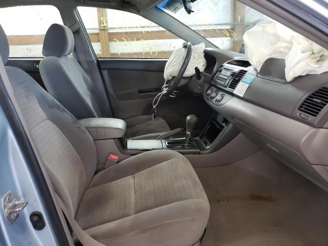 Photo 5 from auction – 2005 TOYOTA CAMRY LE with VIN 4T1BE32K15U569512
