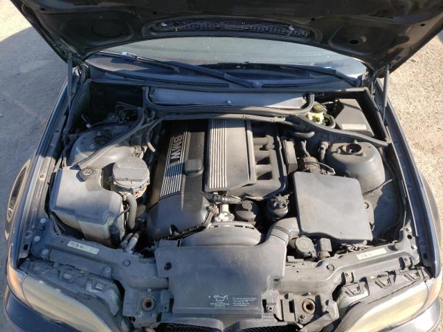 Photo 7 from auction – 2002 BMW 325 XI with VIN WBAEU33482PF71692