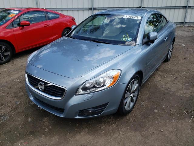 صورة رقم 2 من المزاد - 2011 VOLVO C70 T5 مع VIN YV1672MC2BJ116538