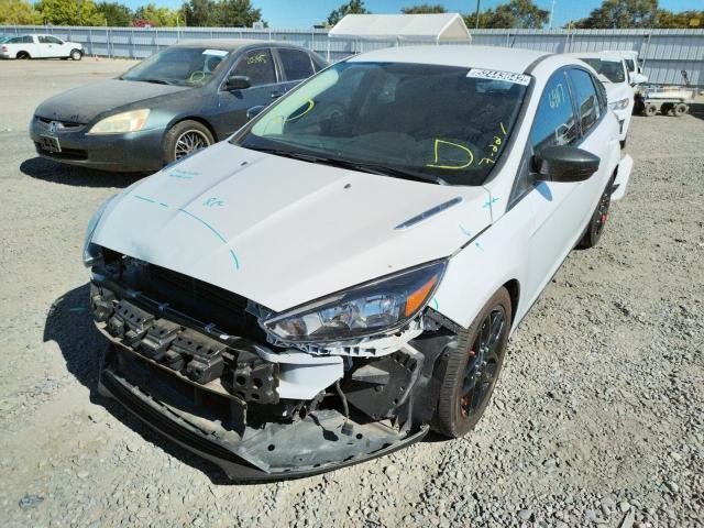 Photo 2 from auction – 2016 FORD FOCUS SE with VIN 1FADP3K23GL339962