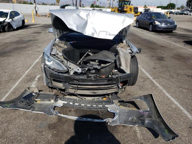 Photo 9 from auction – 2014 TESLA MODEL S with VIN 5YJSA1H15EFP44923