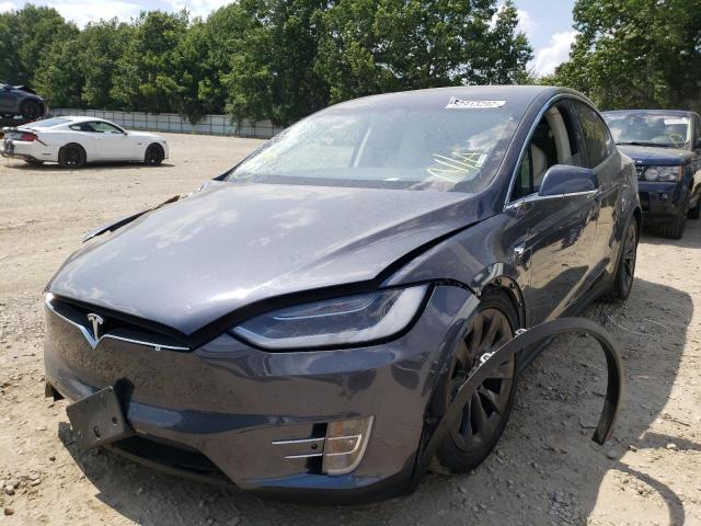 Photo 2 from auction – 2018 TESLA MODEL X with VIN 5YJXCAE2XJF140081