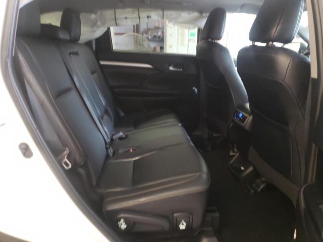 Photo 6 from auction – 2019 TOYOTA HIGHLANDER with VIN 5TDJZRFH1KS916245