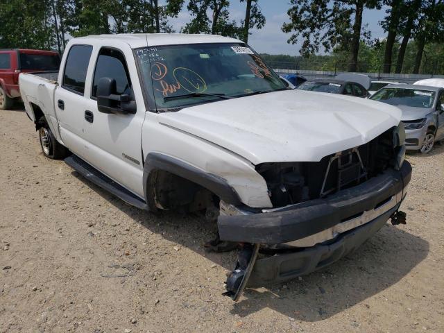 CHEVROLET SILVERADO 2004 with VIN 1GCHC23U84F240355 - Photo from auction