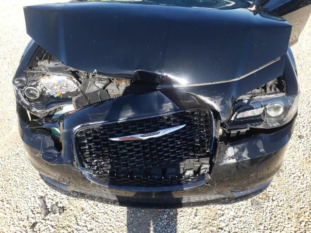 Photo 7 from auction – 2019 CHRYSLER 300 S with VIN 2C3CCABG6KH565991