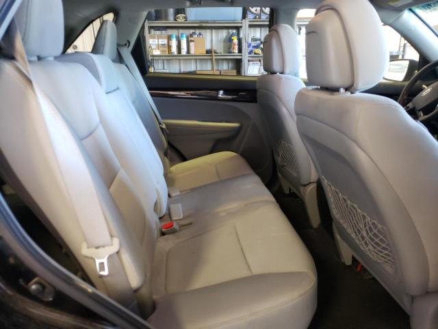Photo 6 from auction – 2013 KIA SORENTO LX with VIN 5XYKTDA25DG328005