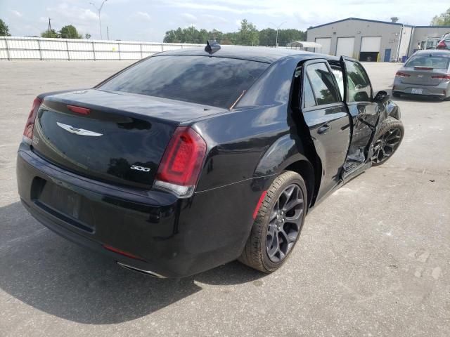 Photo 4 from auction – 2019 CHRYSLER 300 TOURIN with VIN 2C3CCAAG2KH746183