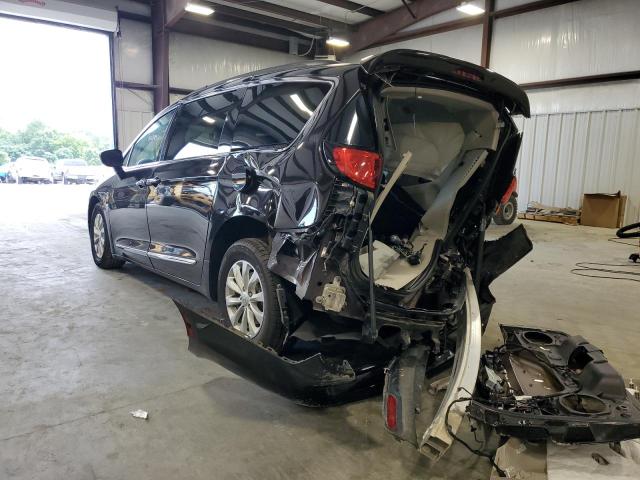 Photo 3 from auction – 2017 CHRYSLER PACIFICA T with VIN 2C4RC1BG7HR527257