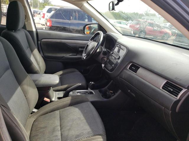 Photo 5 from auction – 2016 MITSUBISHI OUTLANDER with VIN JA4AZ3A36GZ019821