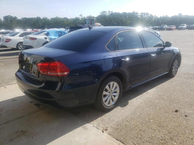 Photo 4 from auction – 2015 VOLKSWAGEN PASSAT S with VIN 1VWAT7A32FC049069