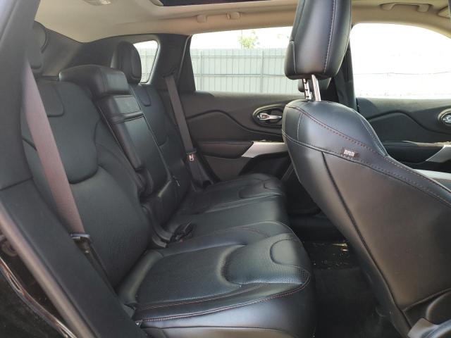 Photo 6 from auction – 2017 JEEP CHEROKEE T with VIN 1C4PJMBS0HW581994
