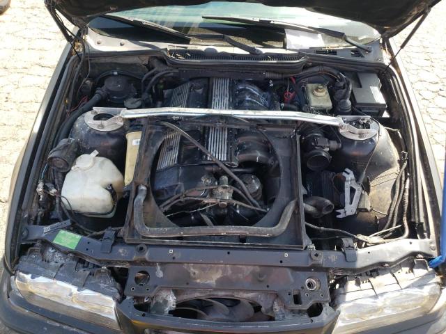 Photo 7 from auction – 1998 BMW 328 I with VIN WBACD3324WAV24722